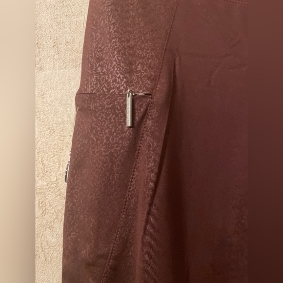 Tahari Sport Leggings - Picture 3 of 5